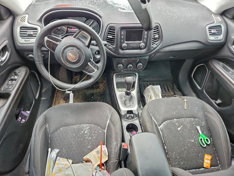 Фото 8 - JEEP COMPASS