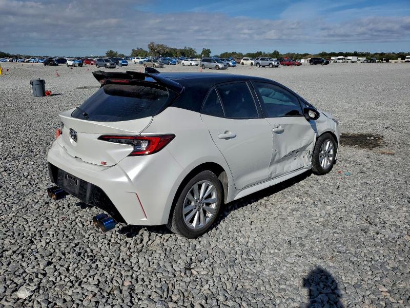 Фото 3 - TOYOTA COROLLA