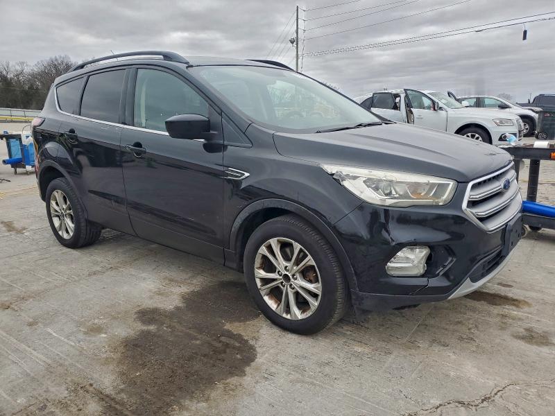 Фото 4 - FORD ESCAPE