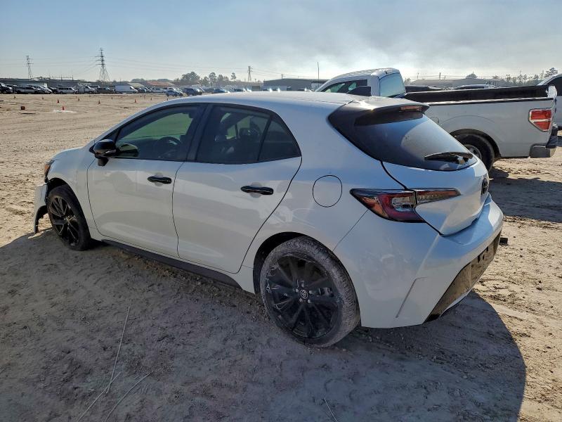 Фото 2 - TOYOTA COROLLA