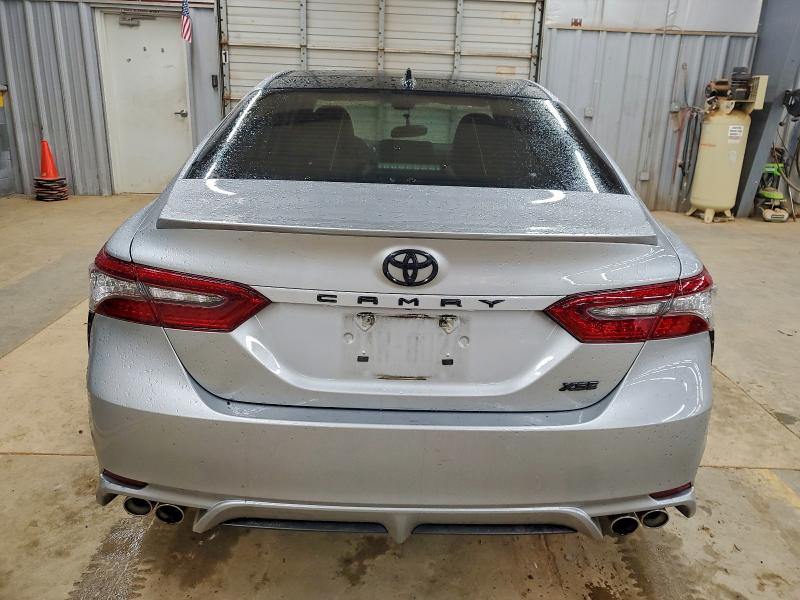 Фото 6 - TOYOTA CAMRY