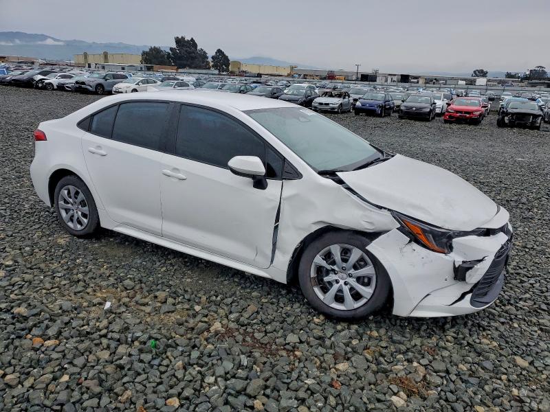 Фото 4 - TOYOTA COROLLA