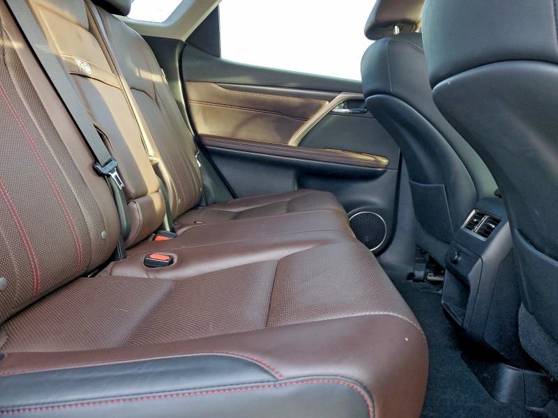 Фото 11 - LEXUS RX350