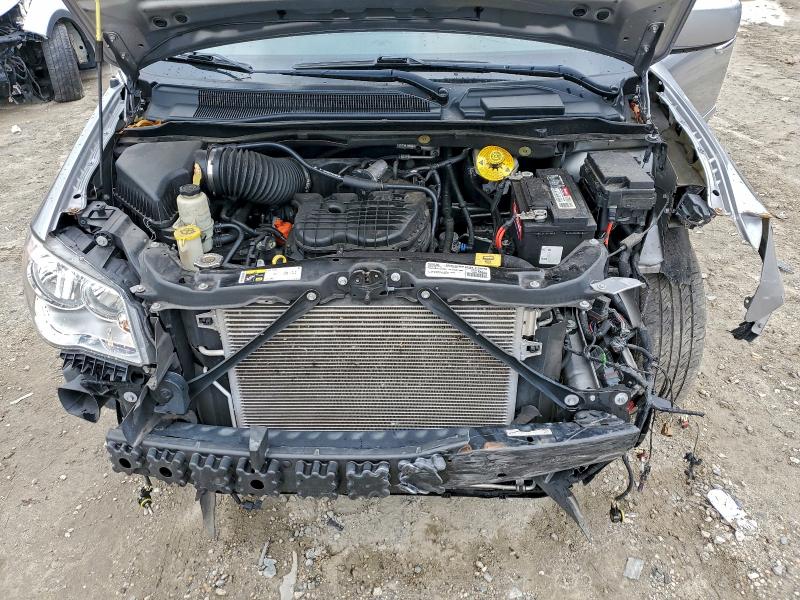 Фото 12 - CHRYSLER MINIVAN