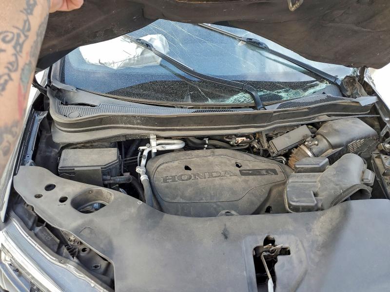 Фото 12 - HONDA PASSPORT