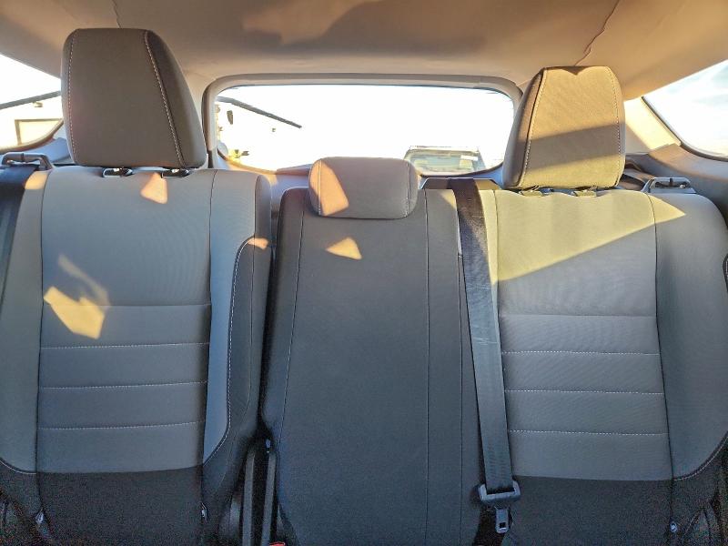 Фото 10 - FORD ESCAPE