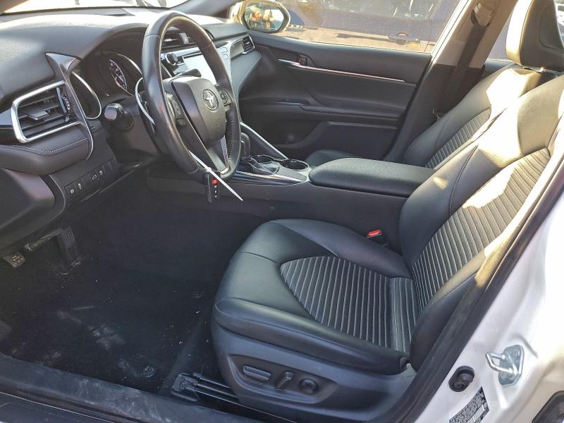 Фото 7 - TOYOTA CAMRY