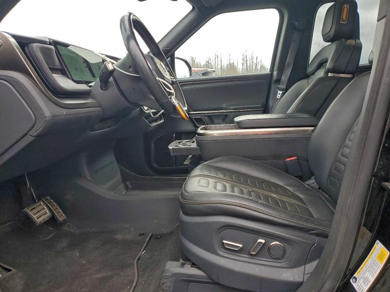 RIVIAN RIT 2022 VIN 7FCTGAAA7NN006923