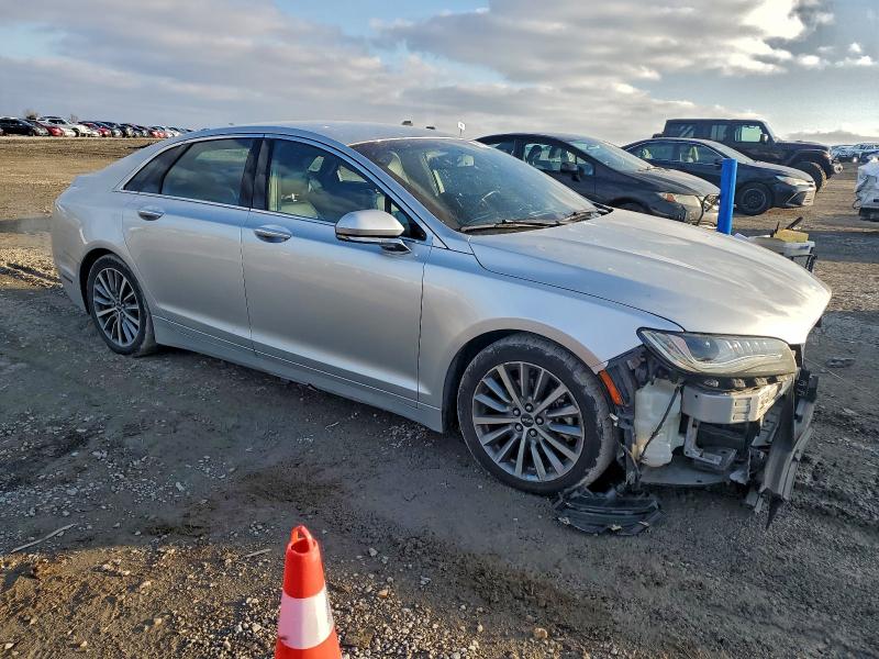 Фото 4 - LINCOLN MKZ