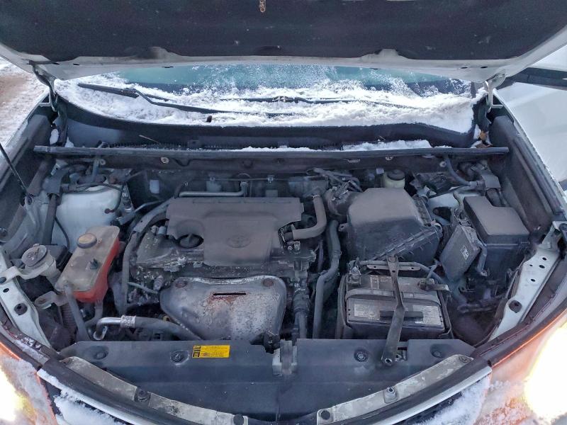 Фото 12 - TOYOTA RAV4