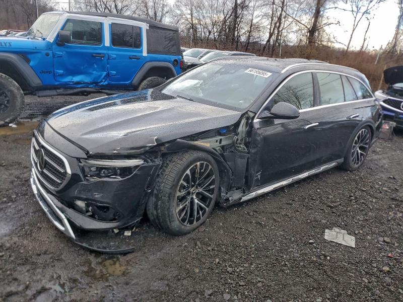 Фото 1 - MERCEDES-BENZ E-CLASS