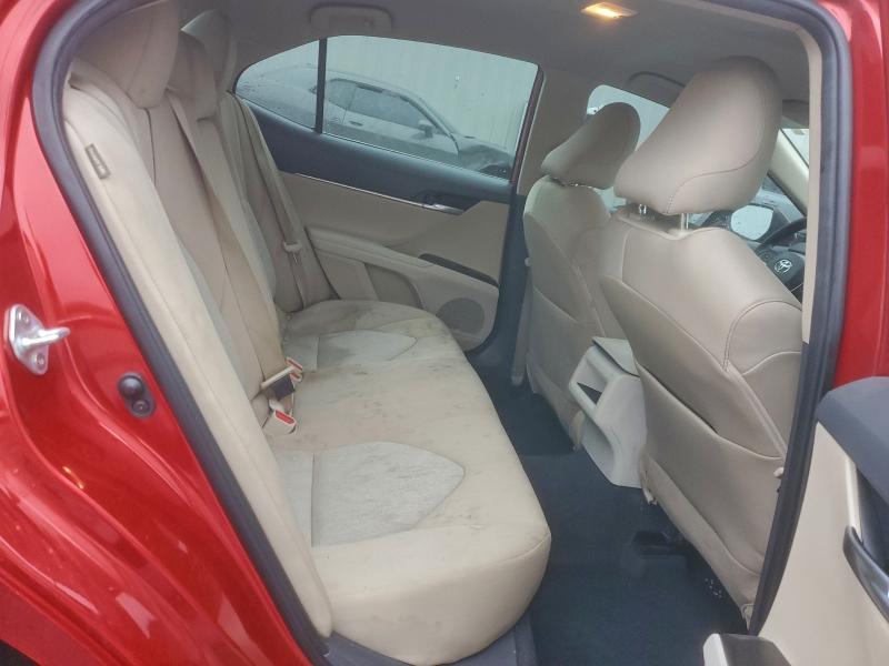 Фото 10 - TOYOTA CAMRY