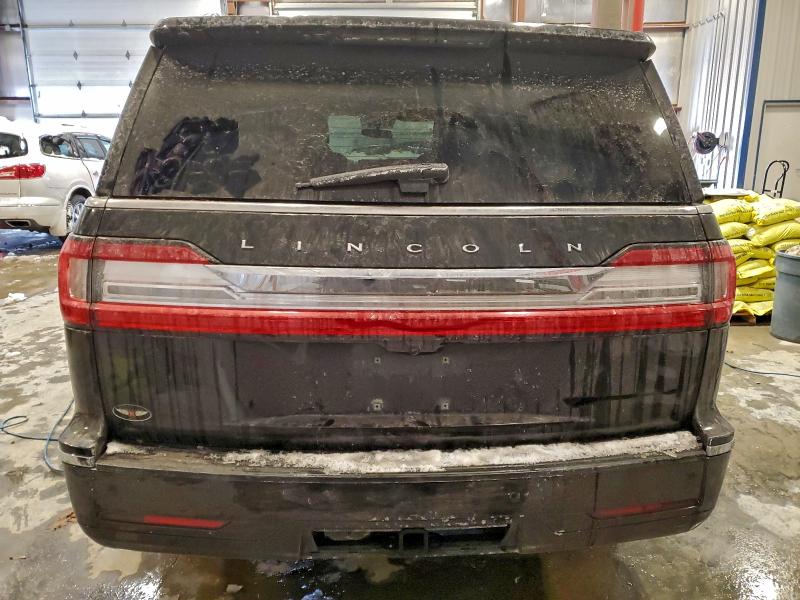 Фото 6 - LINCOLN NAVIGATOR