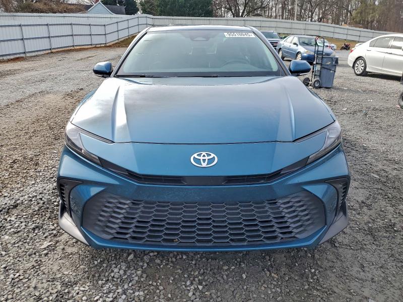 Фото 5 - TOYOTA CAMRY