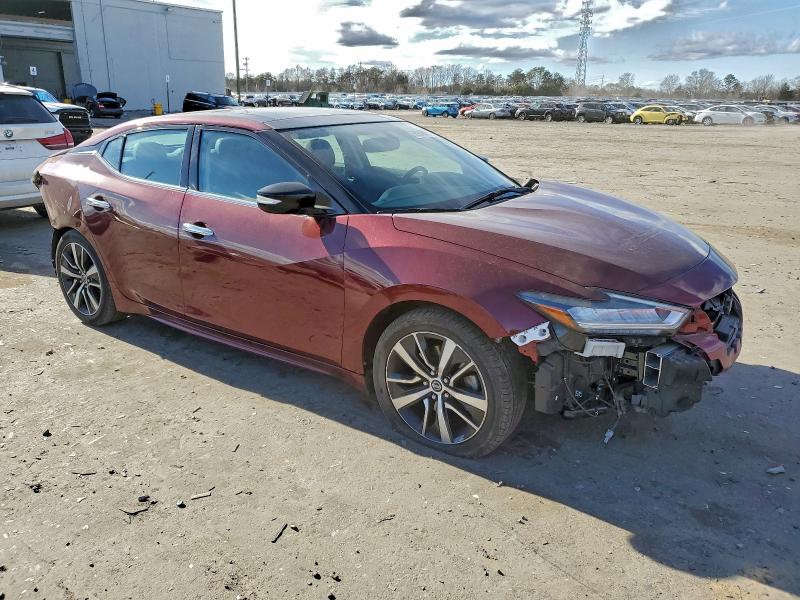 Фото 4 - NISSAN MAXIMA