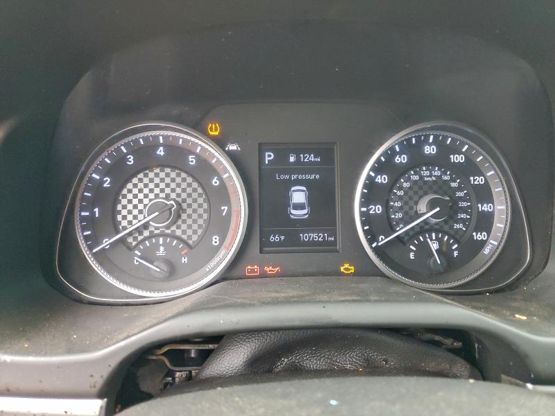 Фото 9 - HYUNDAI ELANTRA