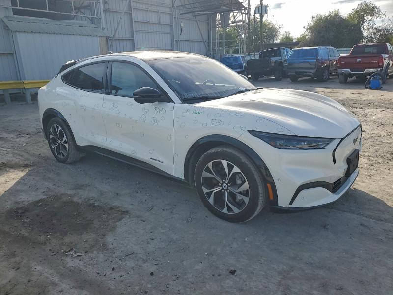 Фото 4 - FORD MUSTANG