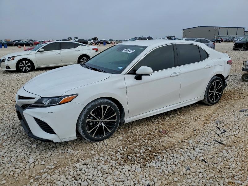 Фото 1 - TOYOTA CAMRY