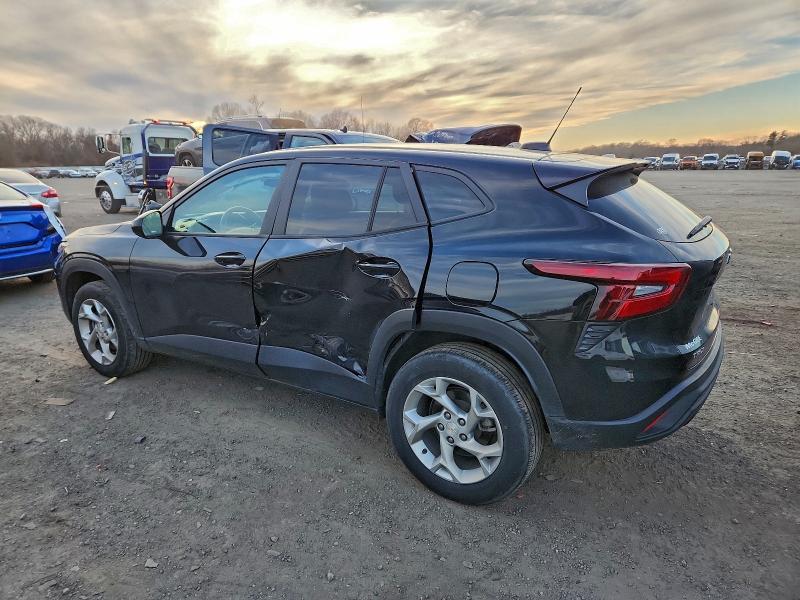 Фото 2 - CHEVROLET TRAX