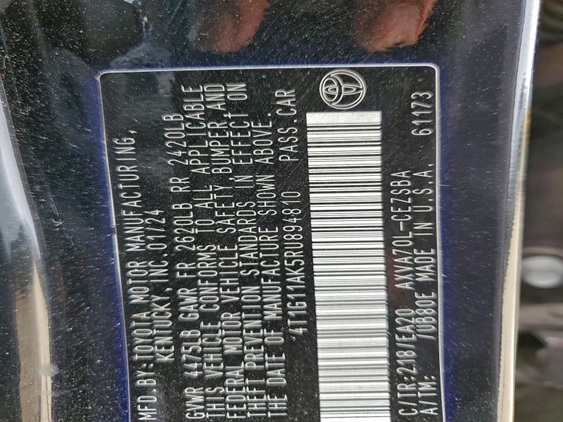 Фото 12 - TOYOTA CAMRY