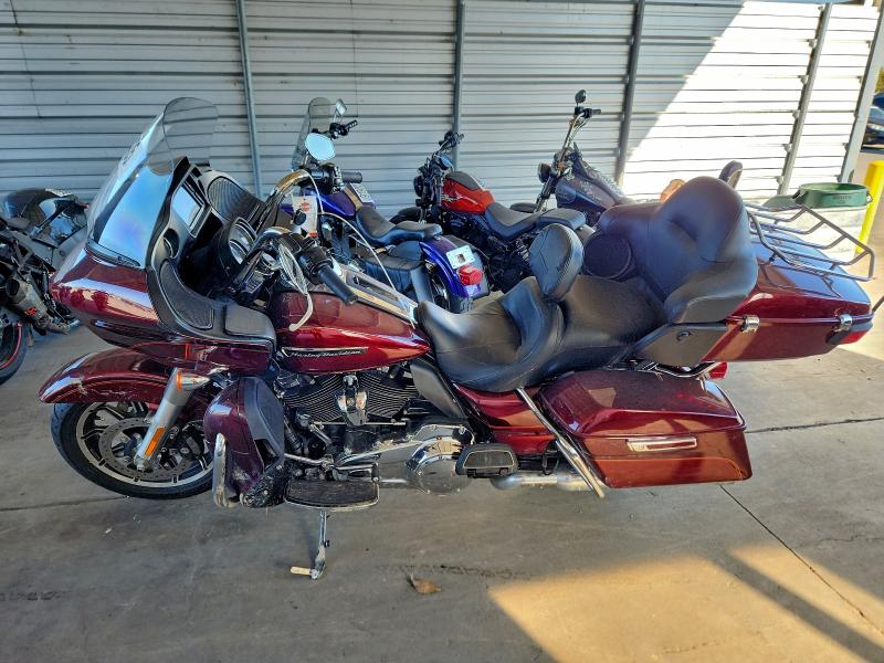 HARLEY-DAVIDSON FL 2017