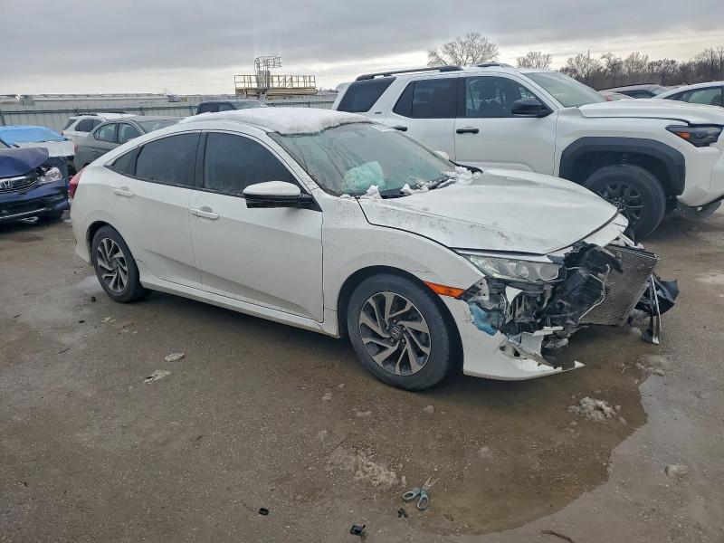 Фото 4 - HONDA CIVIC