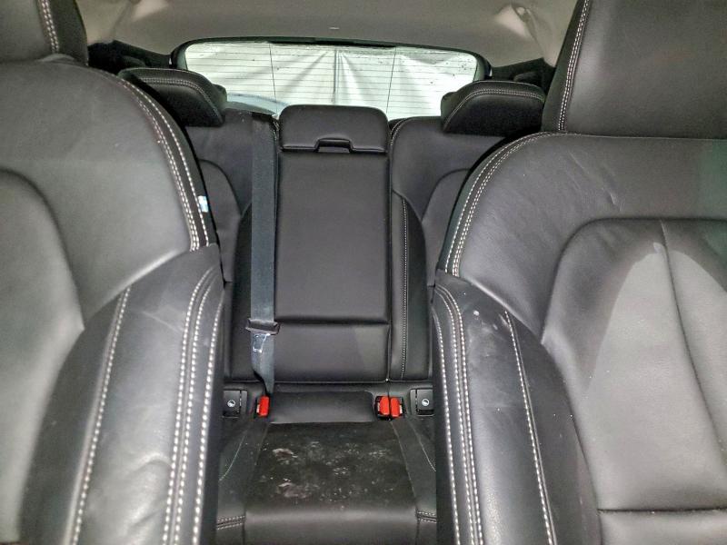 VOLVO XC40 CORE 2025 VIN YV4L12UJ5S2576650