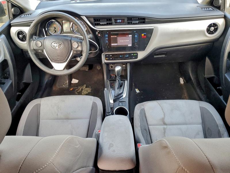 Фото 8 - TOYOTA COROLLA