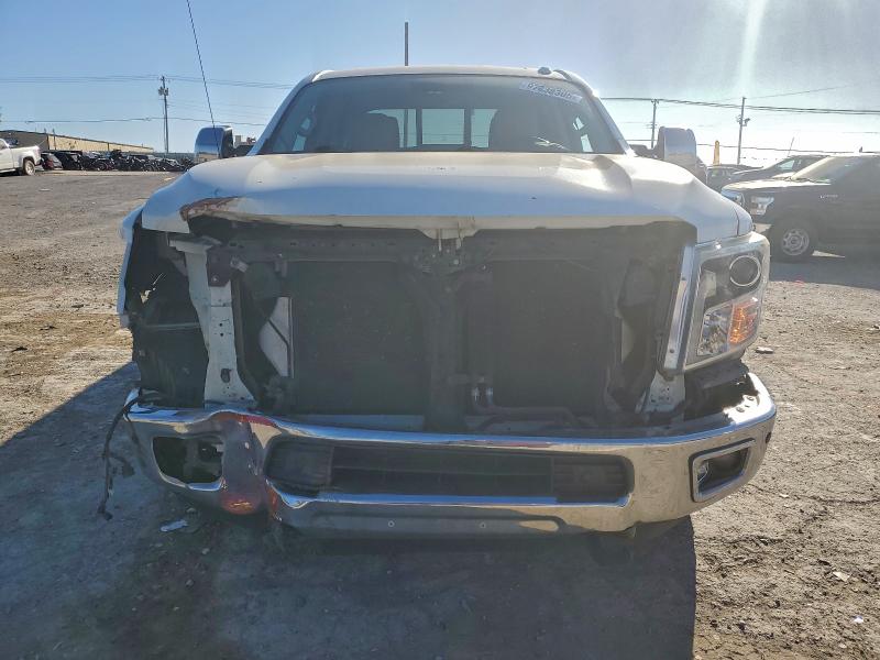 Фото 5 - NISSAN TITAN