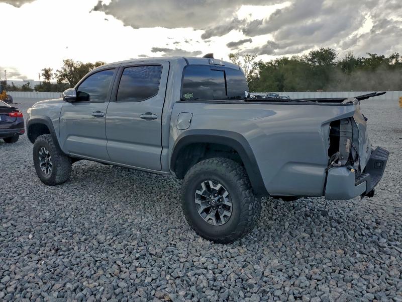 Фото 2 - TOYOTA TACOMA