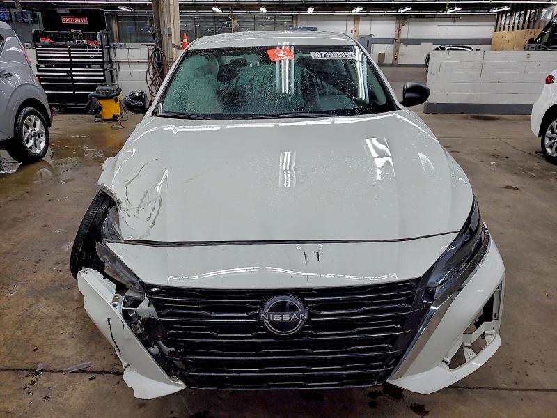 Фото 5 - NISSAN ALTIMA