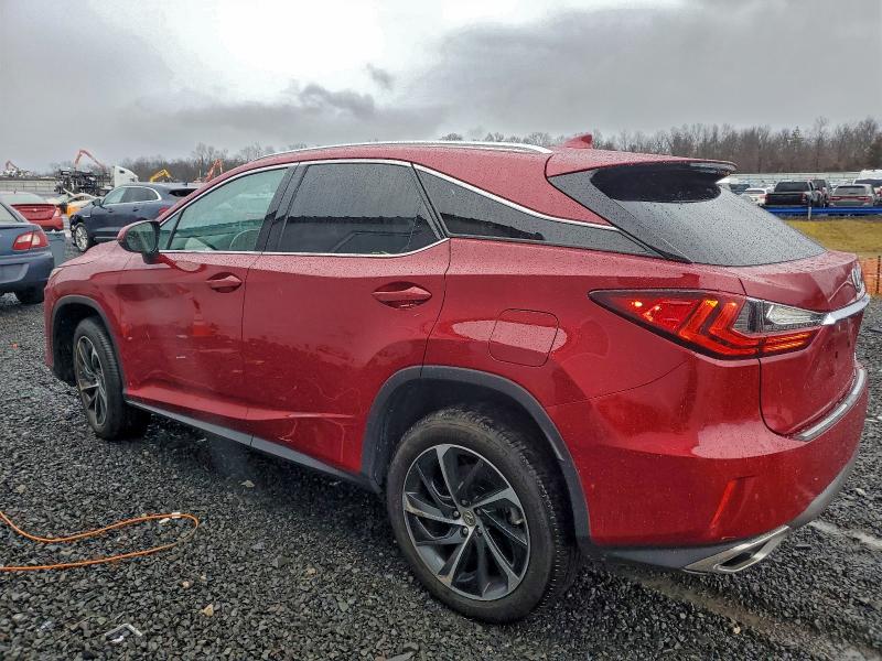 Фото 2 - LEXUS RX350