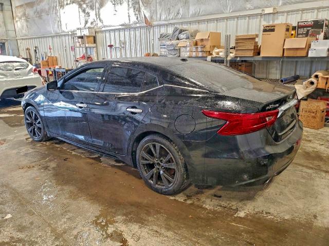 Фото 2 - NISSAN MAXIMA