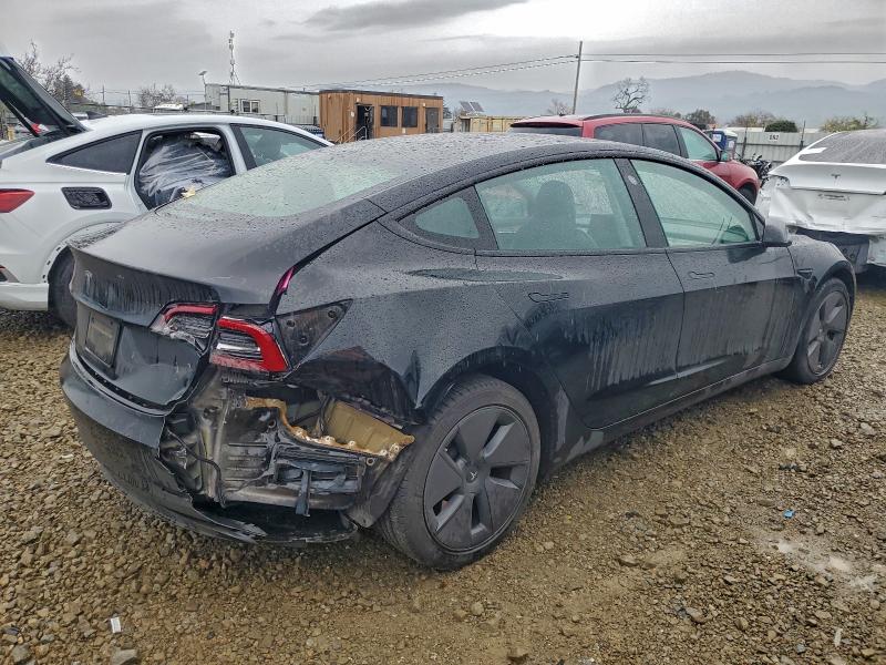 Фото 3 - TESLA MODEL 3