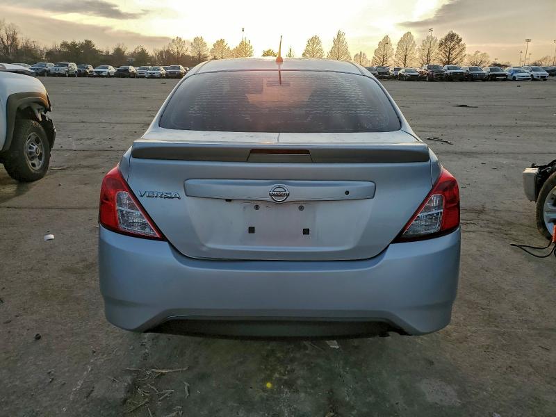 Фото 6 - NISSAN VERSA