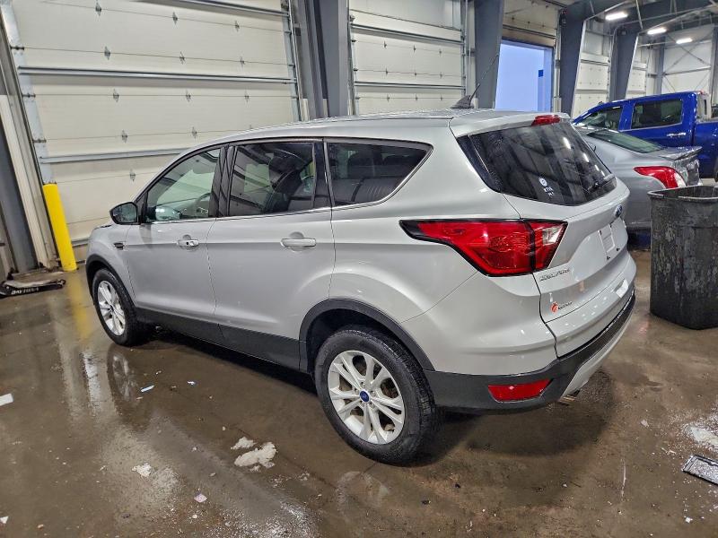 Фото 2 - FORD ESCAPE