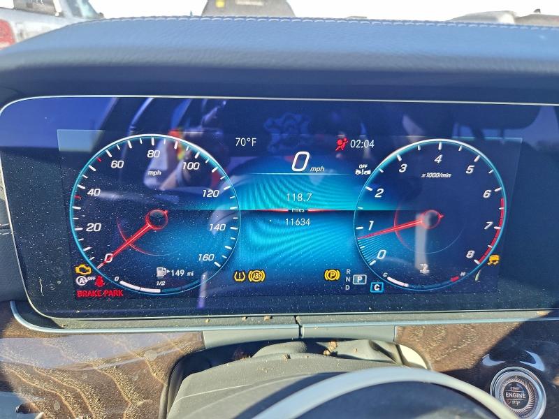 Фото 9 - MERCEDES-BENZ E-CLASS