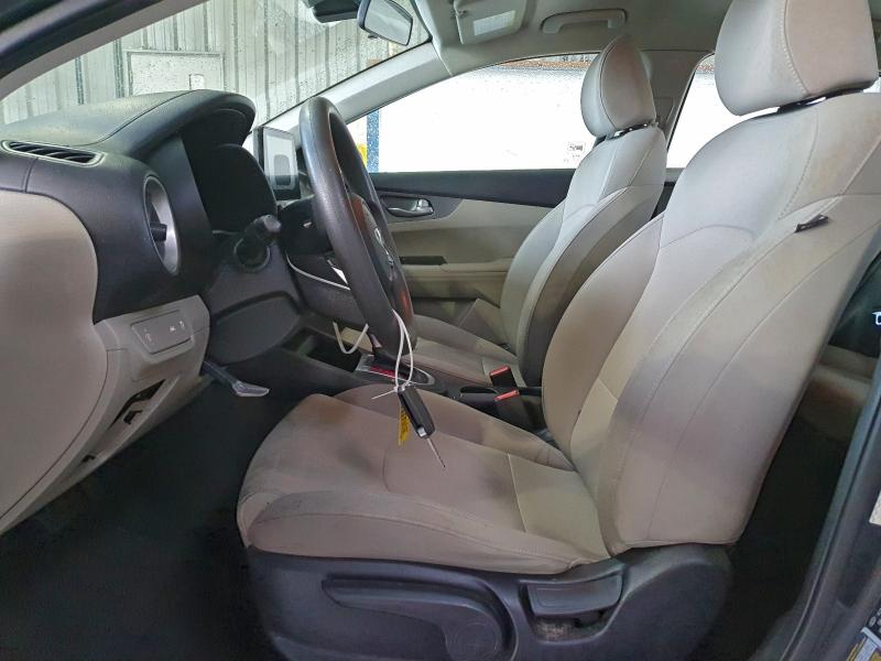 Фото 7 - KIA FORTE