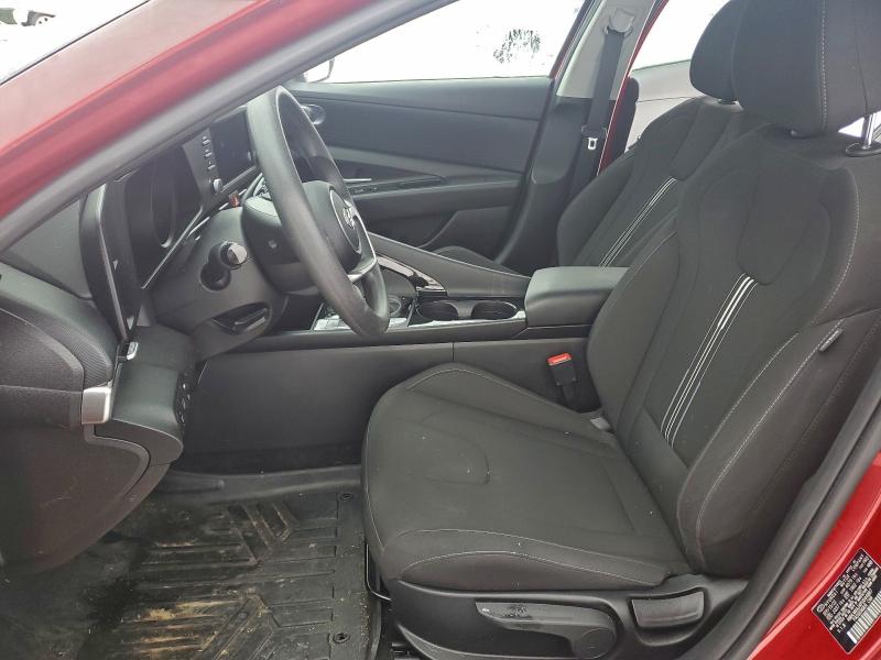 Фото 7 - HYUNDAI ELANTRA