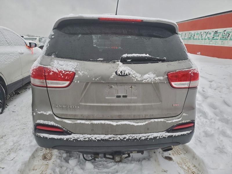 Фото 6 - KIA SORENTO