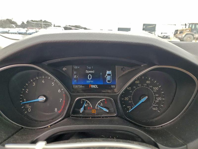 Фото 9 - FORD FOCUS