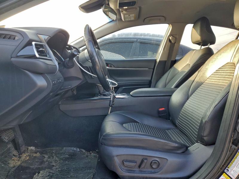 Фото 7 - TOYOTA CAMRY