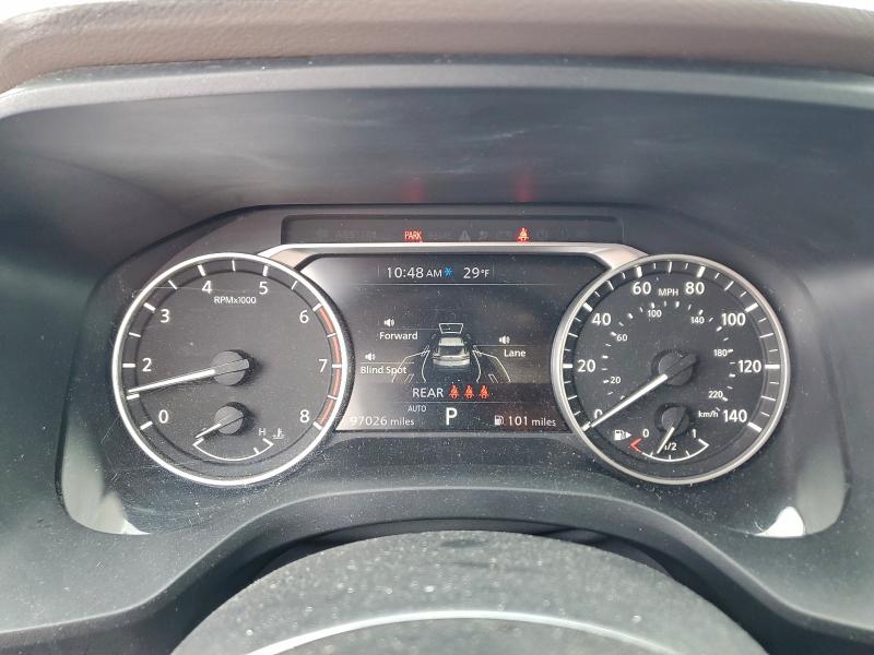 Фото 9 - NISSAN ROGUE