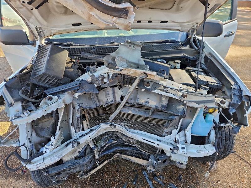 Фото 12 - CHEVROLET COLORADO