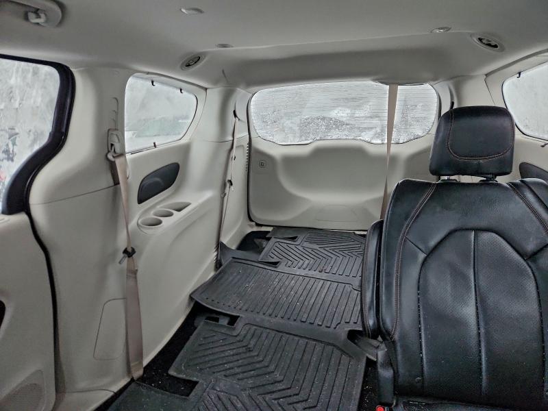 Фото 10 - CHRYSLER PACIFICA