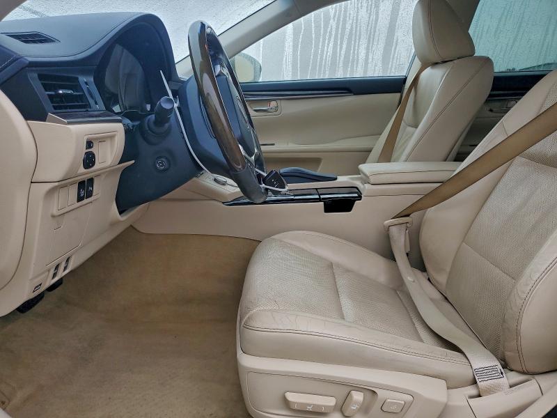 Фото 7 - LEXUS ES350