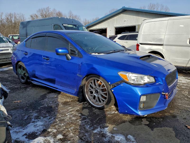 Фото 4 - SUBARU WRX