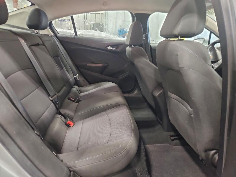 Фото 10 - CHEVROLET CRUZE