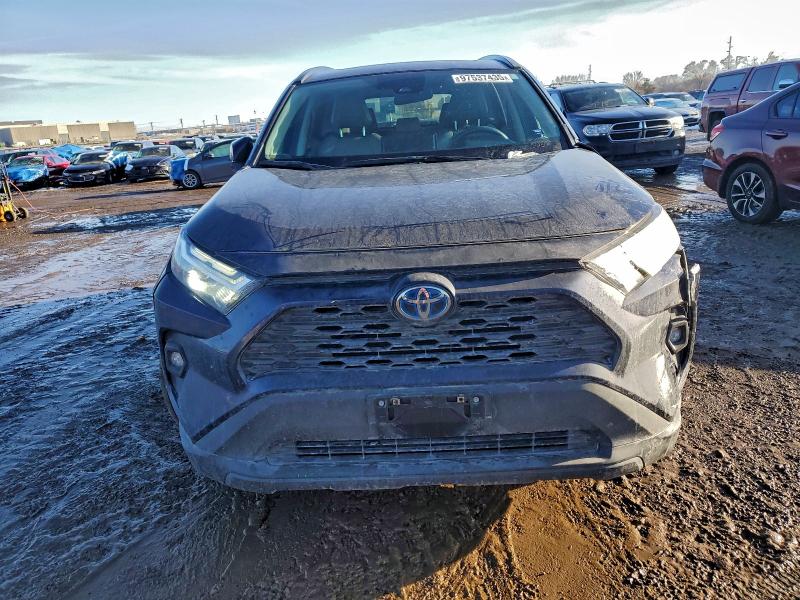 Фото 5 - TOYOTA RAV4