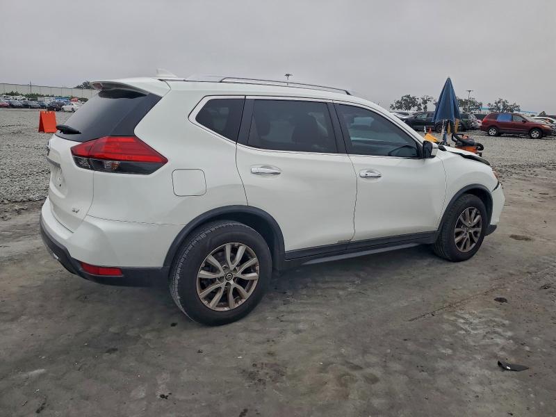 Фото 3 - NISSAN ROGUE